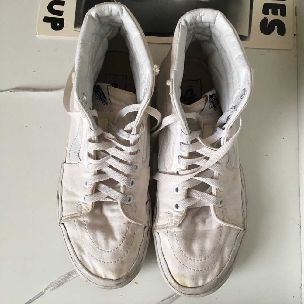 SOLD Women's Sk8 Hi Vans! - Picture 2 of 3